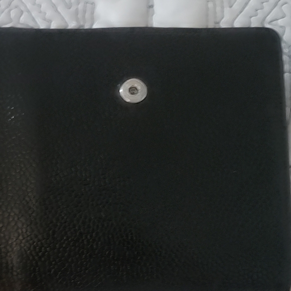 💓 Chanel Black and Gold Women's Bag - Picture 7 of 17